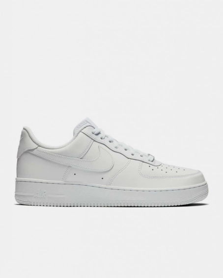 Кросівки чоловічі Nike Air Force 1'07 CW2288-111 фото 2 — інтернет-магазин Tapok