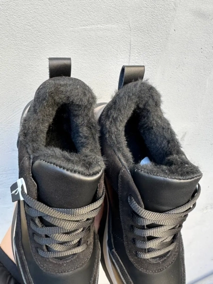 Жіночі кросівки шкіряні зимові чорні-бежеві Yuves 245 фото 4 — інтернет-магазин Tapok