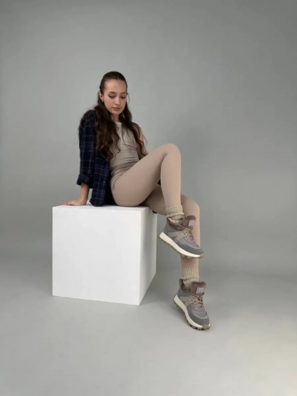 Кроссовки женские кожаные серые с вставками замши зимние фото 8 — интернет-магазин Tapok