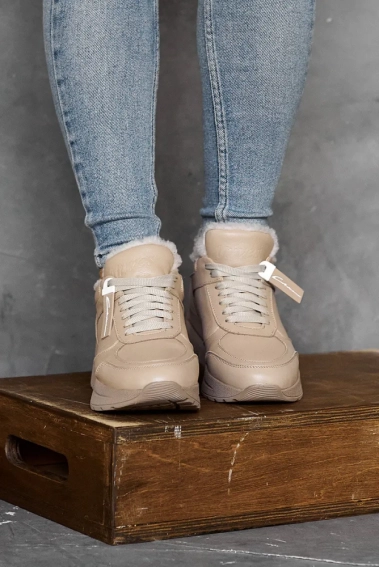 Жіночі кросівки шкіряні зимові бежеві Yuves 91175 На меху фото 3 — інтернет-магазин Tapok