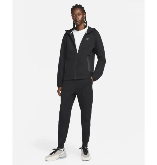 Брюки мужские Nike M Nk Tch Flc Jggr (FB8002-010) фото 6 — интернет-магазин Tapok