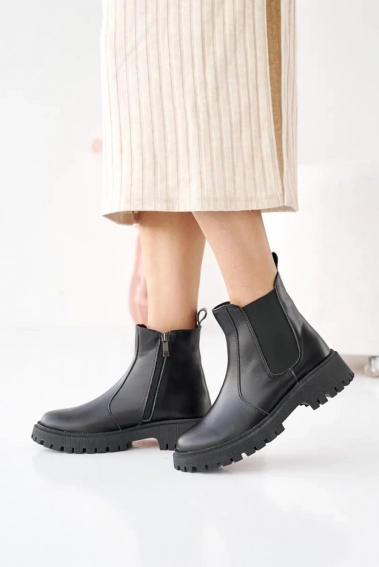 Жіночі черевики шкіряні зимові чорні Чобіток 215 фото 8 — інтернет-магазин Tapok