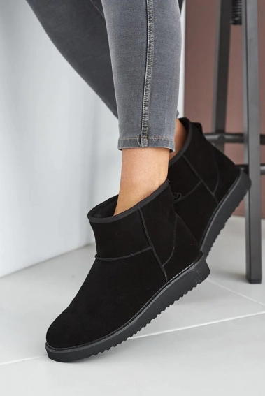 Жіночі черевики замшеві зимові чорні Emirro 262/1550 на меху фото 8 — інтернет-магазин Tapok
