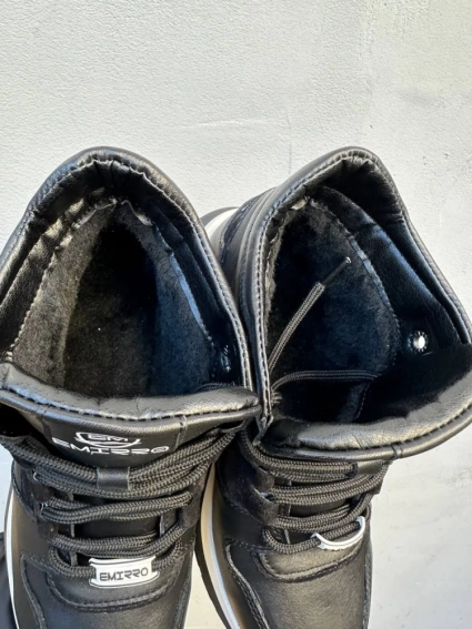 Женские кроссовки кожаные зимние черные Emirro 271 фото 3 — интернет-магазин Tapok