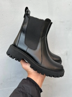 Женские ботинки кожаные зимние черные Comfort 16