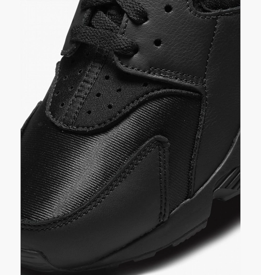 Кросівки чоловічі Nike Air Huarache Black DD1068-002 фото 17 — інтернет-магазин Tapok
