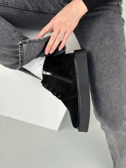 Черевики жіночі замшеві чорні на чорній підошві зимові фото 5 — інтернет-магазин Tapok