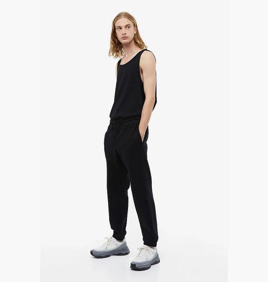Штани H&M Relaxed Fit Sweatpants Black 1012056001 фото 10 — інтернет-магазин Tapok