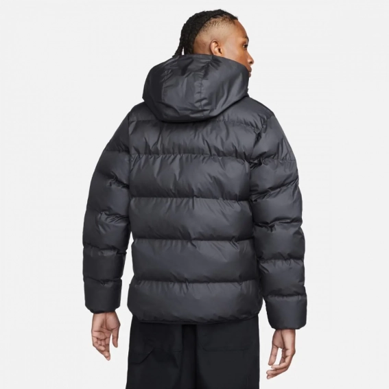 Мужская куртка Nike M Sf Wr Pl-Fld Hd Jkt (FB8185-010) фото 2 — интернет-магазин Tapok