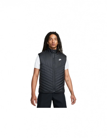 Куртка чоловіча Nike M Nk Tf Wr Midweight Vest (FB8201-011) фото 1 — інтернет-магазин Tapok