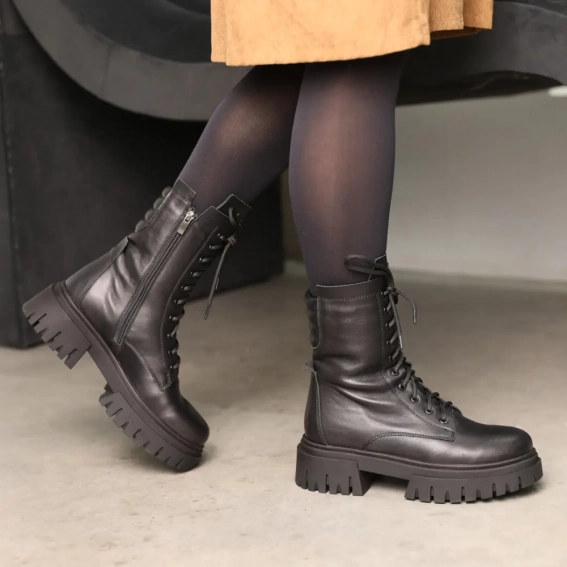 Ботинки кожаные с мехом 587306 Черные фото 2 — интернет-магазин Tapok