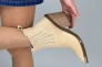 Ботинки казаки женские замшевые кремового цвета Фото 6