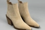 Ботинки казаки женские замшевые кремового цвета Фото 11