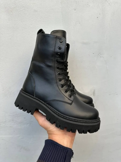 Женские ботинки кожаные зимние черные Milord 1053 мех фото 1 — интернет-магазин Tapok