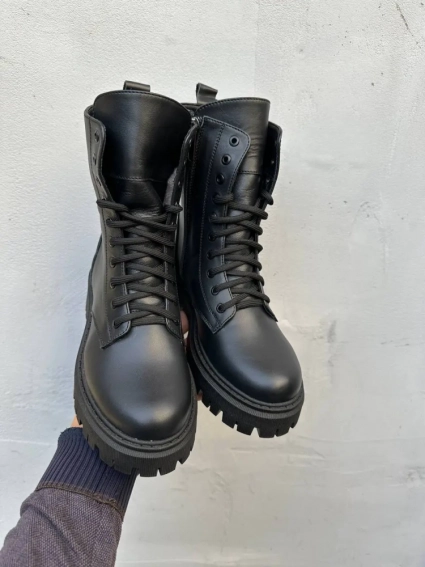 Жіночі черевики шкіряні зимові чорні Milord 1053 хутро фото 2 — інтернет-магазин Tapok