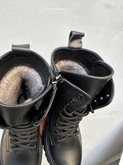 Жіночі черевики шкіряні зимові чорні Milord 1053 хутро фото 3 — інтернет-магазин Tapok