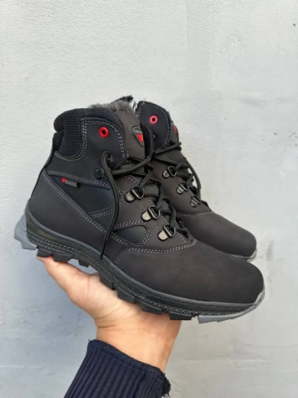 Подростковые ботинки кожаные зимние черные Walker 33 фото 1 — интернет-магазин Tapok
