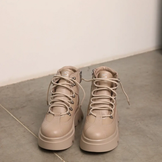 Ботинки кожаные с мехом 587153 Бежевые фото 11 — интернет-магазин Tapok