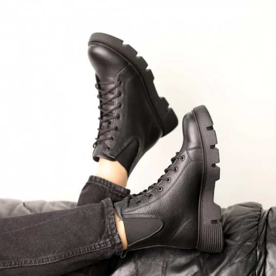 Ботинки кожаные с мехом 587453 Черные фото 2 — интернет-магазин Tapok