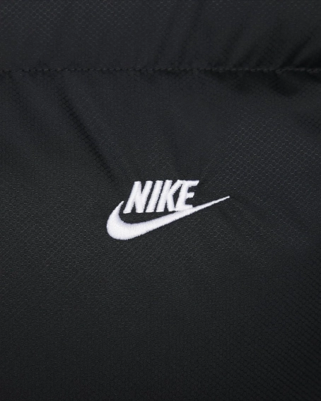 Куртка чоловіча Nike Sportswear Club
Puffer (FB7368-010) фото 4 — інтернет-магазин Tapok