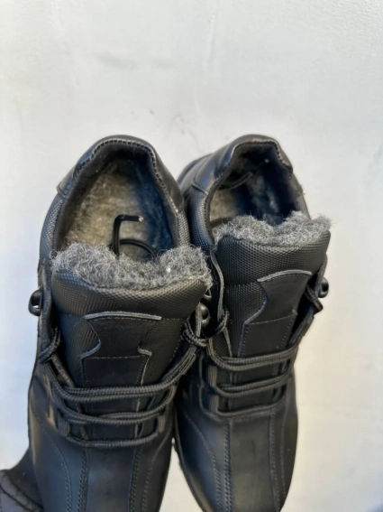 Мужские кроссовки кожаные зимние черные Gras 07Б фото 3 — интернет-магазин Tapok