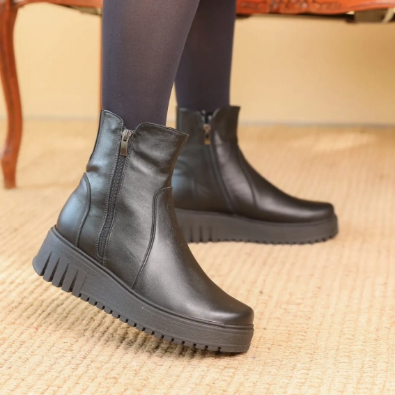 Ботинки кожаные с мехом 587070 Черные фото 1 — интернет-магазин Tapok