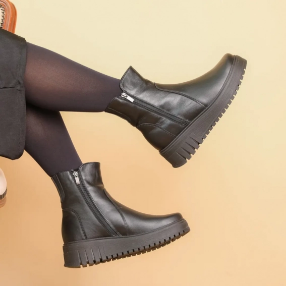Ботинки кожаные с мехом 587070 Черные фото 2 — интернет-магазин Tapok