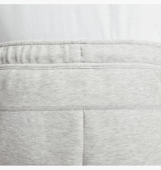 Брюки Nike Tech Fleece Jogger White FB8002-063 фото 19 — интернет-магазин Tapok