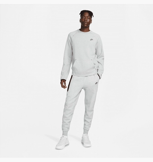 Штани Nike Tech Fleece Jogger White FB8002-063 фото 20 — інтернет-магазин Tapok