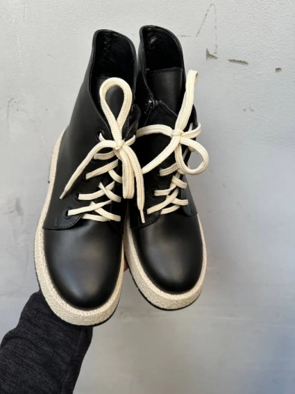Женские ботинки кожаные зимние черные VlaMar 043 фото 3 — интернет-магазин Tapok