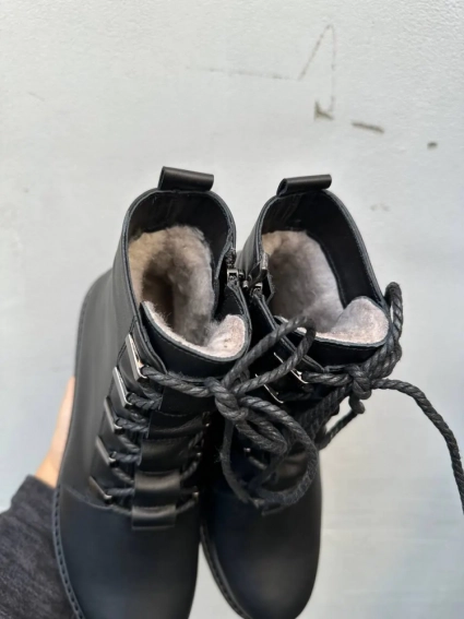 Женские ботинки кожаные зимние черные Katrina 380 фото 4 — интернет-магазин Tapok