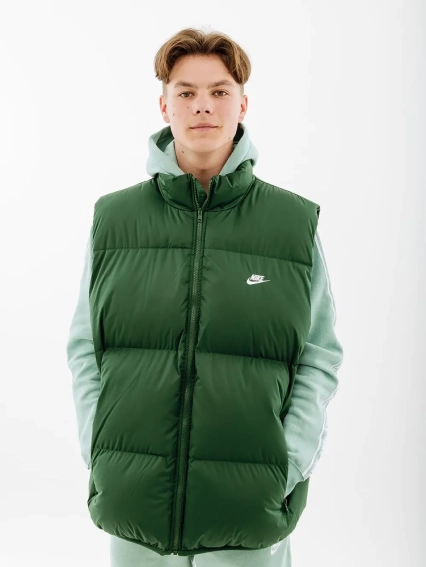 Жилетка Nike CLUB PUFFER FB7373-323 фото 7 — інтернет-магазин Tapok