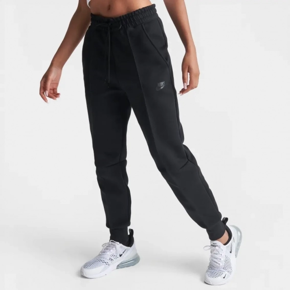 Штани Nike Sportswear Tech Fleece Jogger Pants Black FB8330-010 фото 2 — інтернет-магазин Tapok