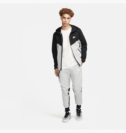 Толстовка Nike Sportswear Tech Fleece Windrunner Full-Zip Hoodie Black/White FB7921-064 фото 18 — інтернет-магазин Tapok