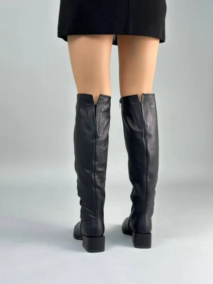 Сапоги женские кожаные черного цвета на каблуках зимние фото 5 — интернет-магазин Tapok