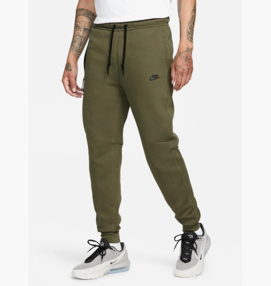 Брюки Nike Sportswear Tech Fleece Joggers Olive FB8002-222 фото 8 — интернет-магазин Tapok