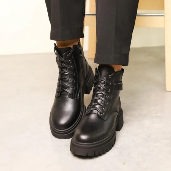 Ботинки кожаные с мехом 587563 Черные фото 3 — интернет-магазин Tapok