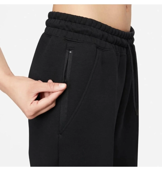 Брюки женские Nike W Nsw Tch Flc Mr Jggr (FB8330-010) фото 8 — интернет-магазин Tapok