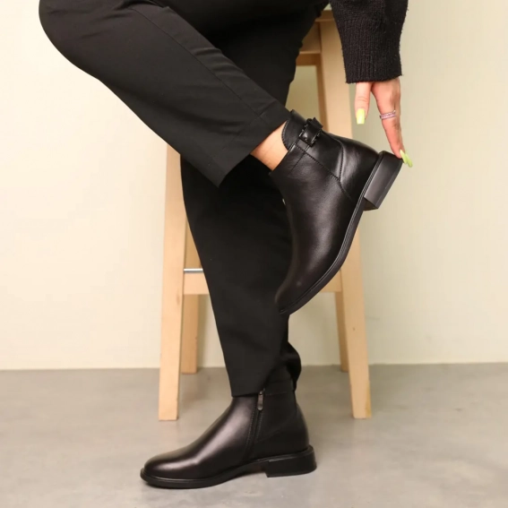 Ботинки кожаные с мехом 586995 Черные фото 3 — интернет-магазин Tapok