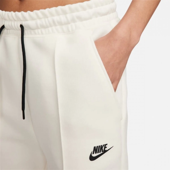 Брюки жіночі Nike W Nsw Tech Fleece Mr Jggr (FB8330-110) фото 3 — інтернет-магазин Tapok