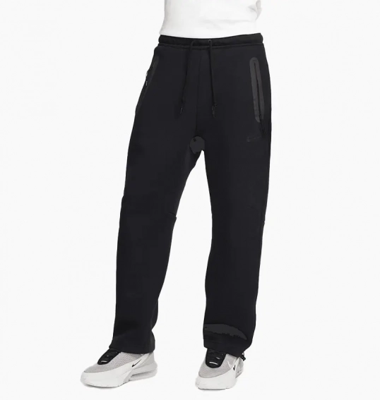 Штани Nike Sportswear Tech Fleece Pants Black FB8012-010 фото 1 — інтернет-магазин Tapok