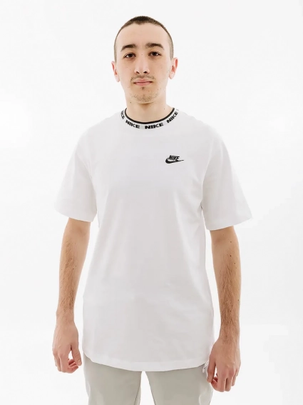 Футболка Nike CLUB LBR SS TOP FB7309-100 фото 1 — интернет-магазин Tapok