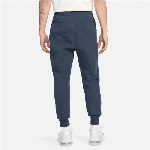 Брюки Nike Sportswear Tech Fleece Blue FB8002-473 фото 3 — интернет-магазин Tapok