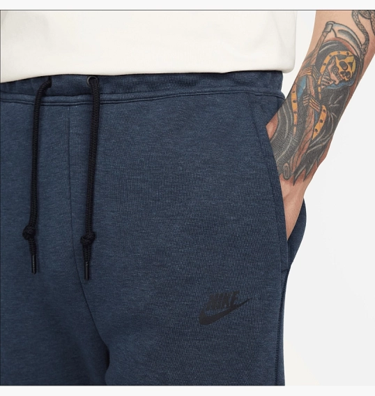 Брюки Nike Sportswear Tech Fleece Blue FB8002-473 фото 13 — интернет-магазин Tapok