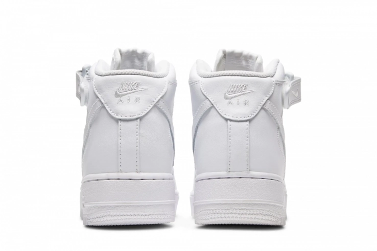 Кроссовки женские Nike Air Force 1&#39;07 (DD9625-100) фото 4 — интернет-магазин Tapok