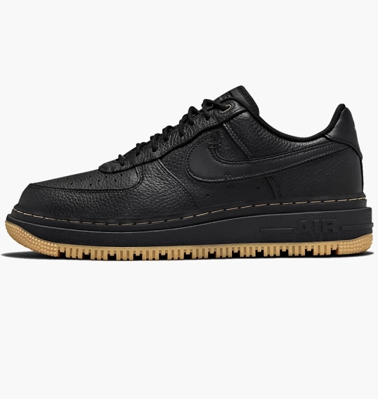 Кросівки Nike Air Force 1 Luxe Black DB4109-001 фото 6 — інтернет-магазин Tapok