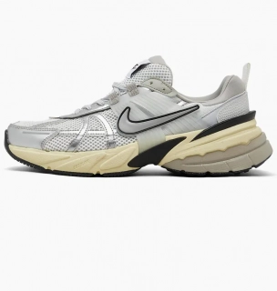 Кросівки Nike Runtekk Grey FD0736-100