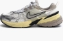 Кросівки жіночий Nike Runtekk Grey FD0736-100 Фото 15