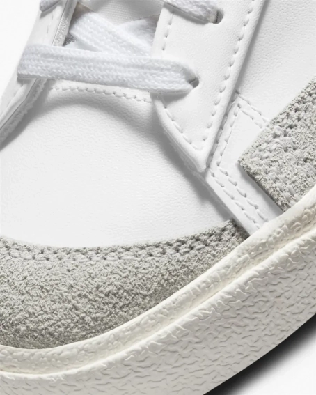 Кроссовки Nike Blazer Low &#39;77 White DC4769-102 фото 8 — интернет-магазин Tapok