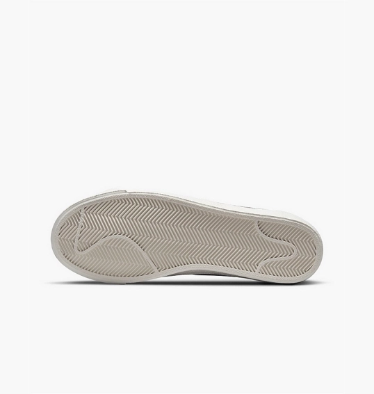 Кроссовки Nike Blazer Low &#39;77 White DC4769-102 фото 13 — интернет-магазин Tapok